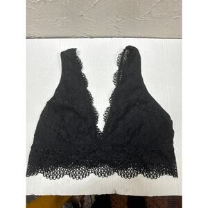 Victoria’s Secret Black Unlined Lace Pull Up Bralette No Wire Non Padded‎ Large